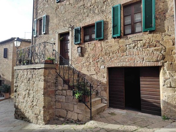 casa indipendente in vendita a Pienza in zona Monticchiello