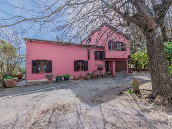 casa indipendente in vendita a Pienza