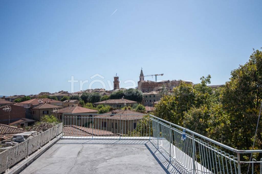 casa indipendente in vendita a Pienza
