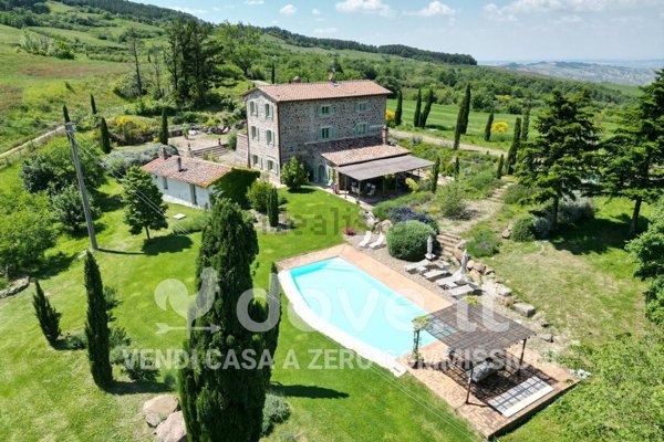 casale in vendita a Pienza