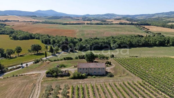 casa indipendente in vendita a Pienza in zona Monticchiello