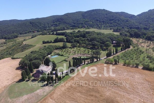 casale in vendita a Pienza in zona Monticchiello