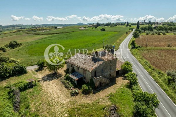 casa indipendente in vendita a Pienza in zona Monticchiello