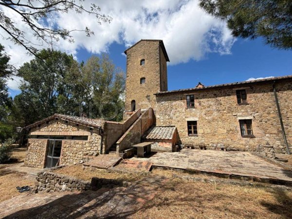 casa indipendente in vendita a Pienza in zona Monticchiello