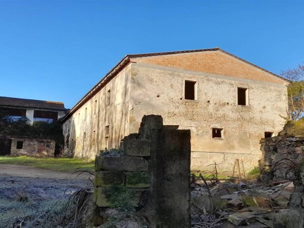casa indipendente in vendita a Poggibonsi