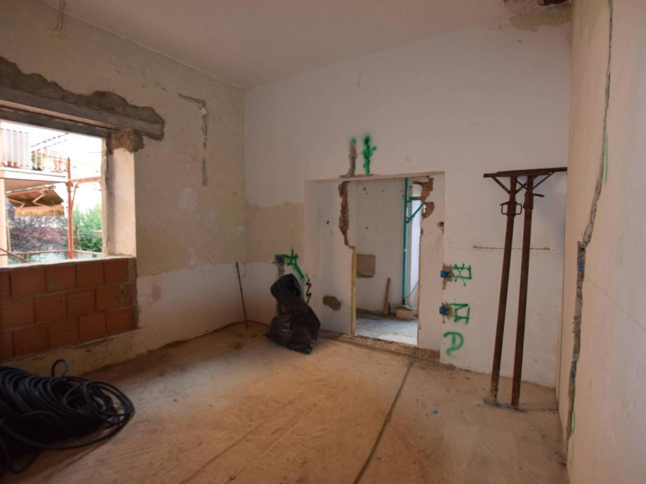 appartamento in vendita a Poggibonsi in zona Centro Storico