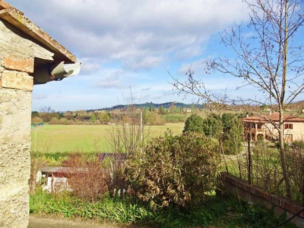 casa indipendente in vendita a Poggibonsi in zona Bellavista