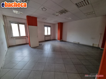 negozio in vendita a Poggibonsi