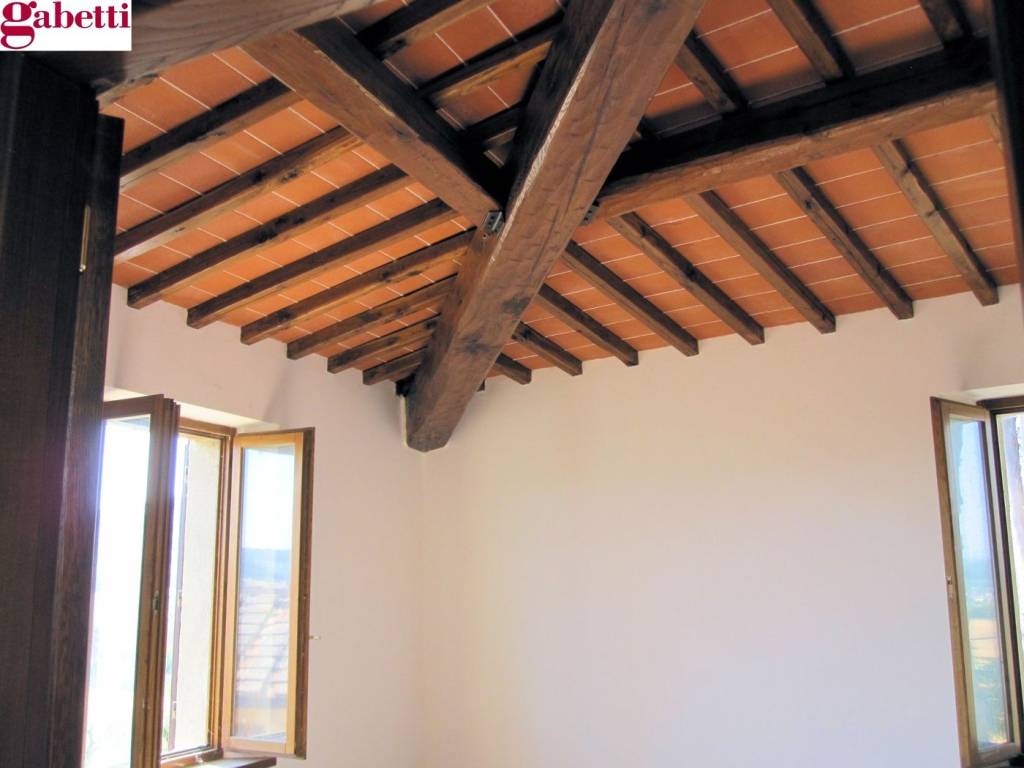 casa indipendente in vendita a Poggibonsi