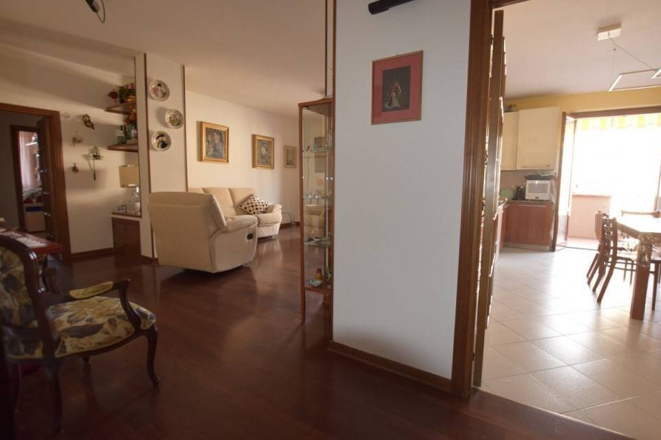 appartamento in vendita a Poggibonsi