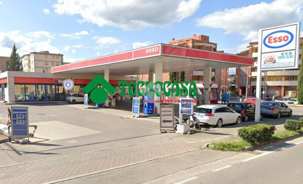negozio in affitto a Poggibonsi in zona Borgaccio