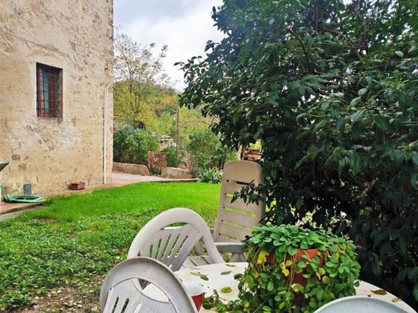 casa indipendente in vendita a Poggibonsi
