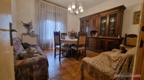 appartamento in vendita a Poggibonsi in zona Centro Storico