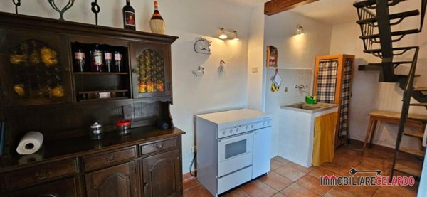 appartamento in vendita a Poggibonsi in zona Staggia Senese