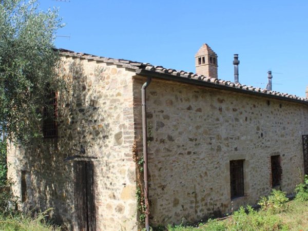 casa indipendente in vendita a Poggibonsi