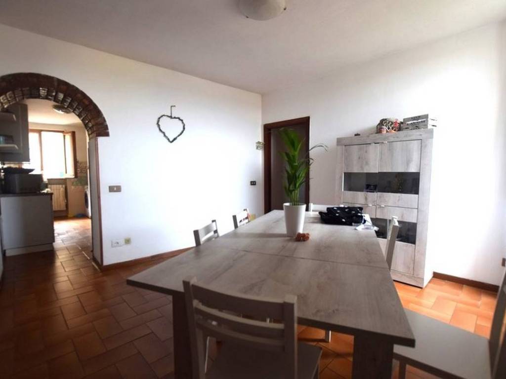 appartamento in vendita a Poggibonsi in zona Centro Storico