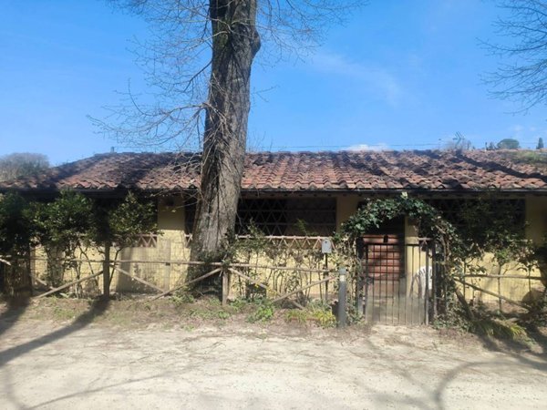 casa indipendente in vendita a Poggibonsi