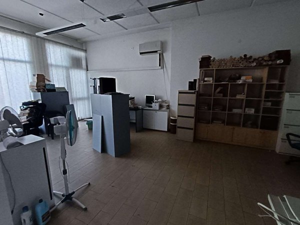 ufficio in vendita a Poggibonsi