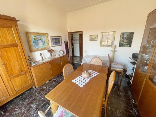 appartamento in vendita a Poggibonsi in zona Centro Storico