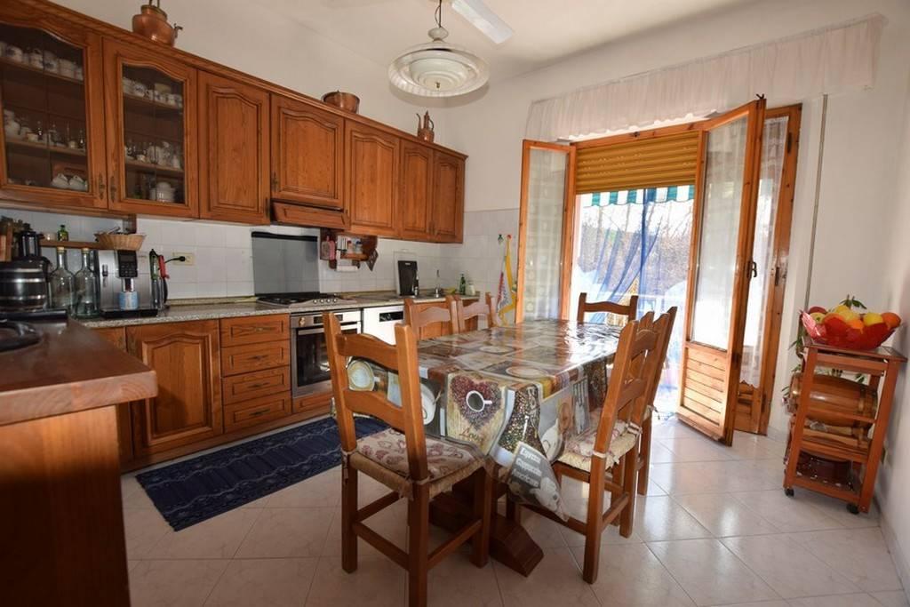 appartamento in vendita a Poggibonsi in zona Borgaccio