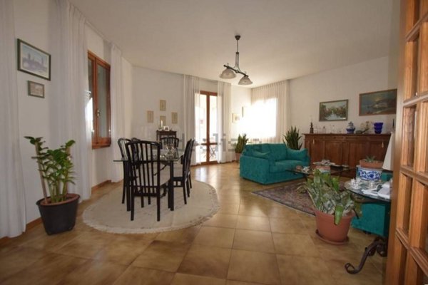 casa indipendente in vendita a Poggibonsi in zona Bellavista