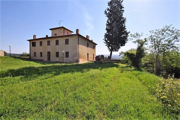 casa indipendente in vendita a Poggibonsi