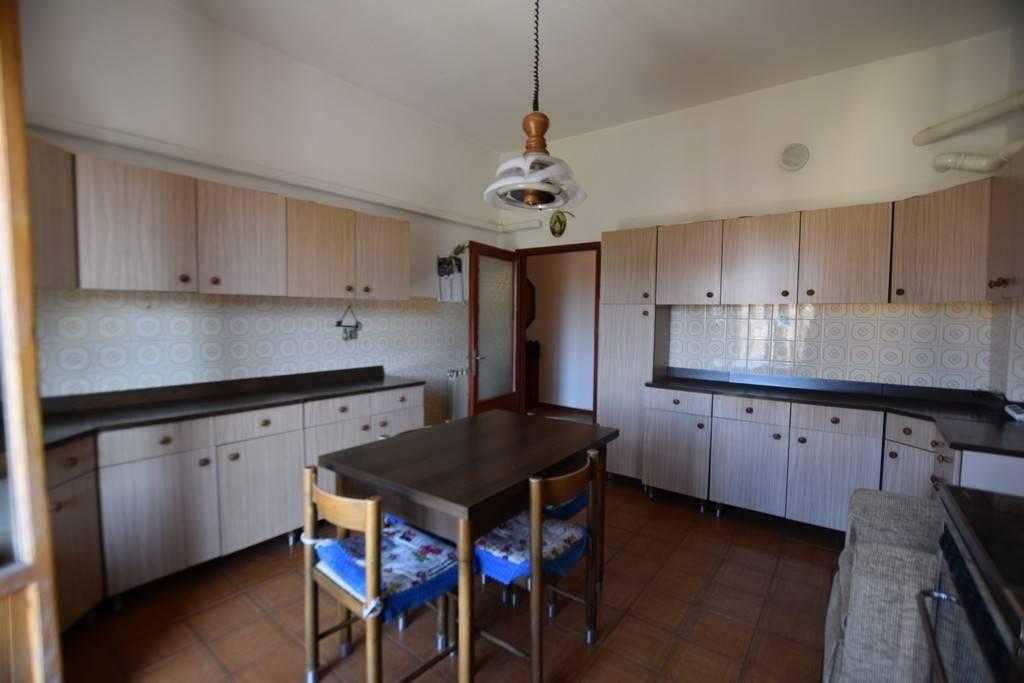 appartamento in vendita a Poggibonsi in zona Borgaccio