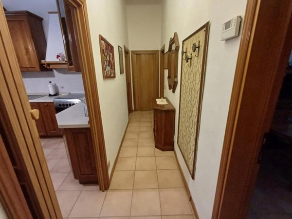 appartamento in vendita a Poggibonsi in zona Centro Storico