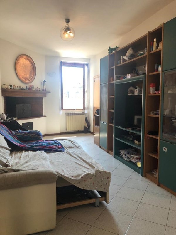 appartamento in vendita a Poggibonsi in zona Centro Storico