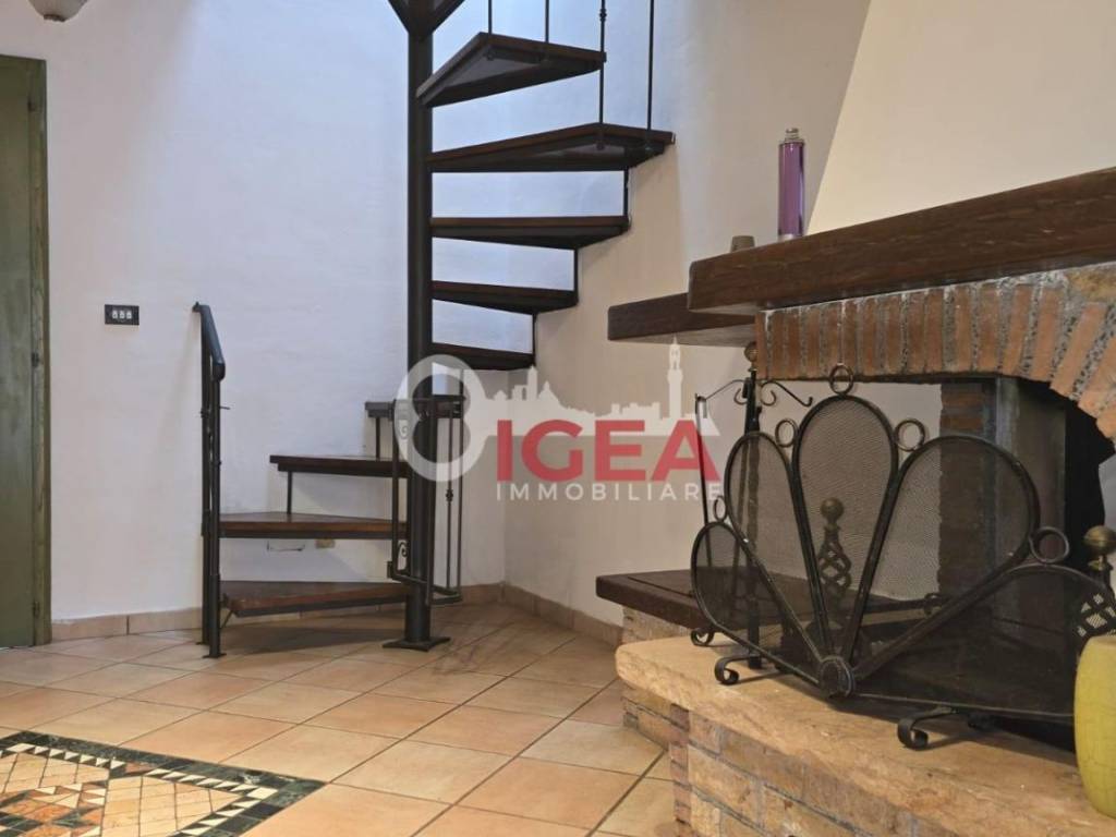 appartamento in vendita a Poggibonsi in zona Staggia Senese