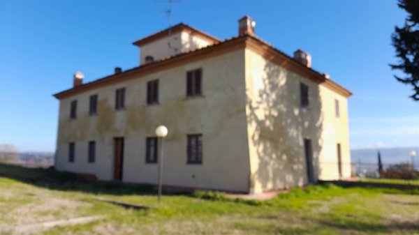casa indipendente in vendita a Poggibonsi