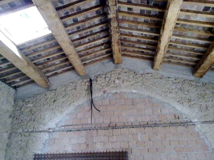 casa indipendente in vendita a Poggibonsi in zona Lecchi di Staggia