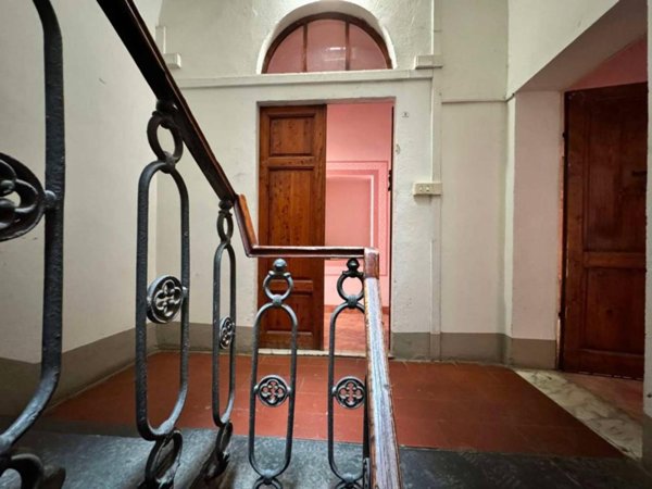 appartamento in vendita a Poggibonsi in zona Centro Storico