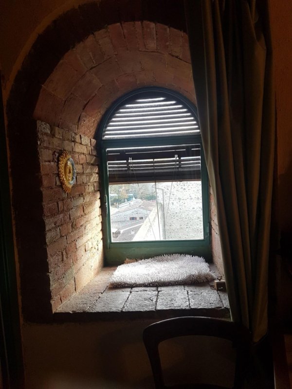 casa indipendente in vendita a Poggibonsi in zona Staggia Senese
