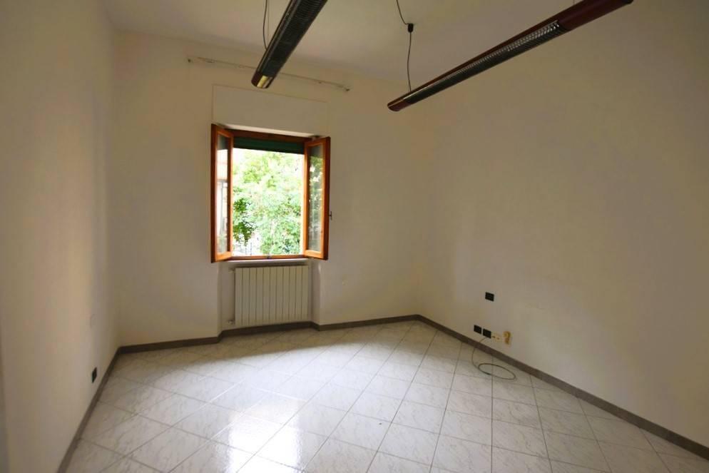 appartamento in vendita a Poggibonsi in zona Centro Storico