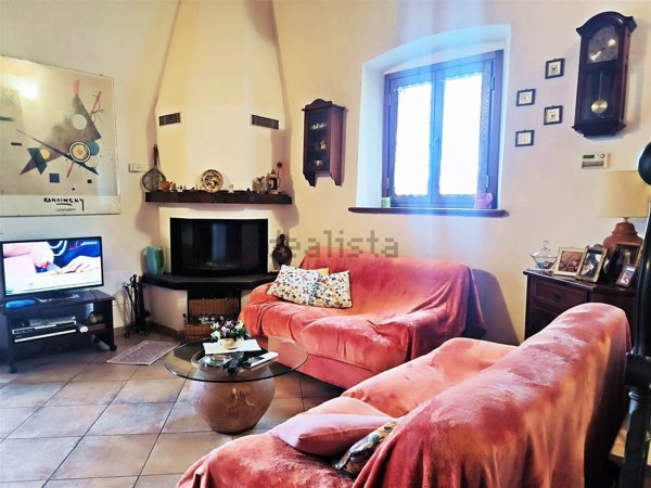 casa semindipendente in vendita a Poggibonsi
