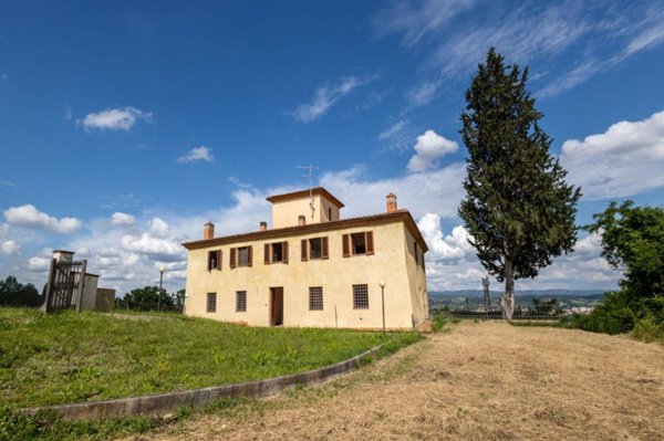 casa indipendente in vendita a Poggibonsi