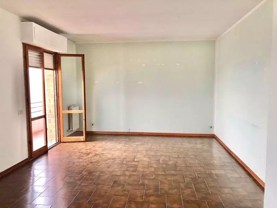 appartamento in vendita a Poggibonsi in zona Staggia Senese