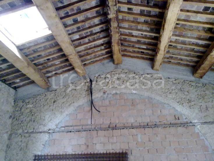 casa indipendente in vendita a Poggibonsi in zona Lecchi di Staggia