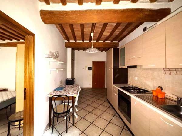 appartamento in vendita a Poggibonsi in zona Centro Storico