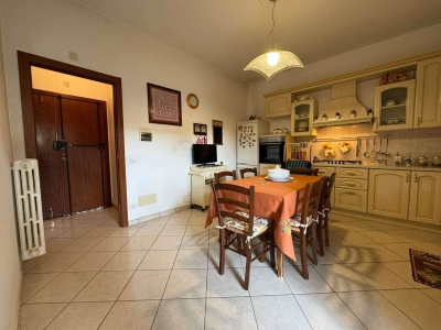 appartamento in vendita a Poggibonsi in zona Centro Storico