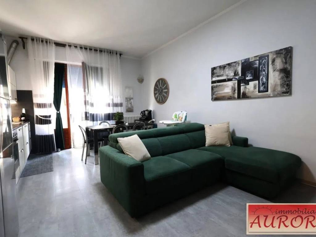 appartamento in vendita a Poggibonsi in zona Centro Storico