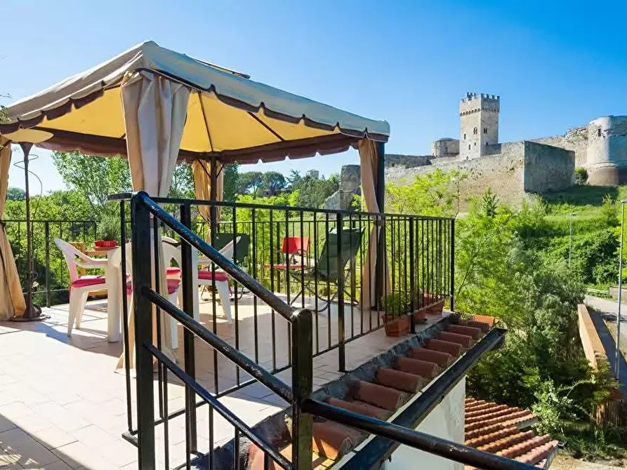 appartamento in vendita a Poggibonsi in zona Staggia Senese