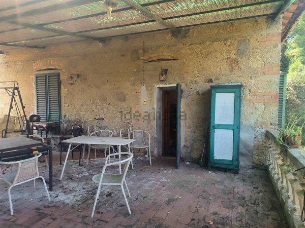 casa indipendente in vendita a Poggibonsi