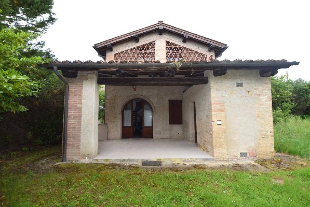 casa indipendente in vendita a Poggibonsi