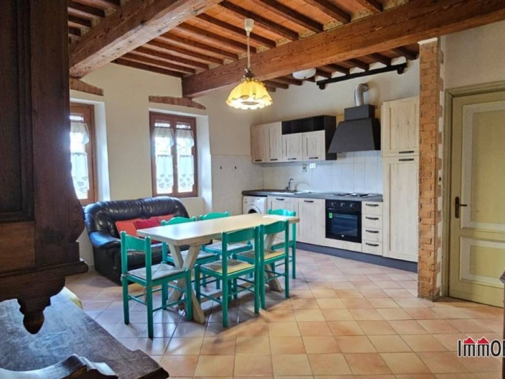 appartamento in vendita a Poggibonsi in zona Staggia Senese