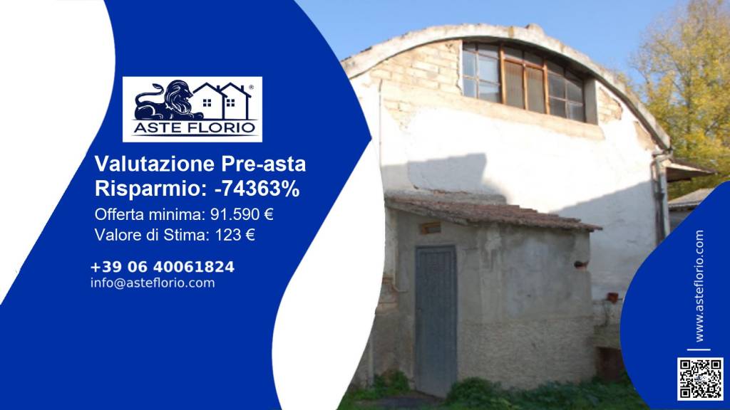 locale commerciale in vendita a Poggibonsi
