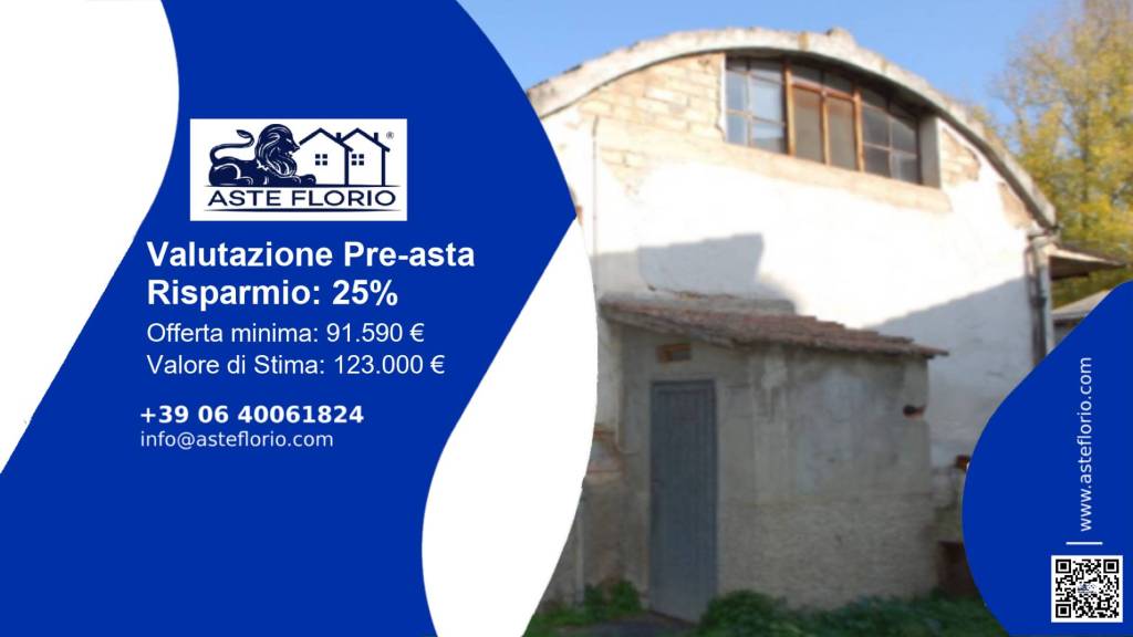 locale commerciale in vendita a Poggibonsi