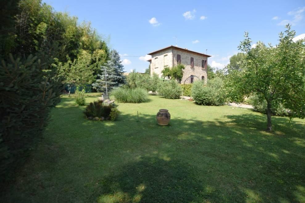 casale in vendita a Poggibonsi