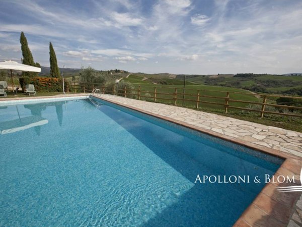 casa indipendente in vendita a Poggibonsi